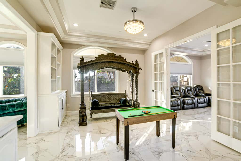 Expansive Riverside Mansion! Luxe, Family Friendly