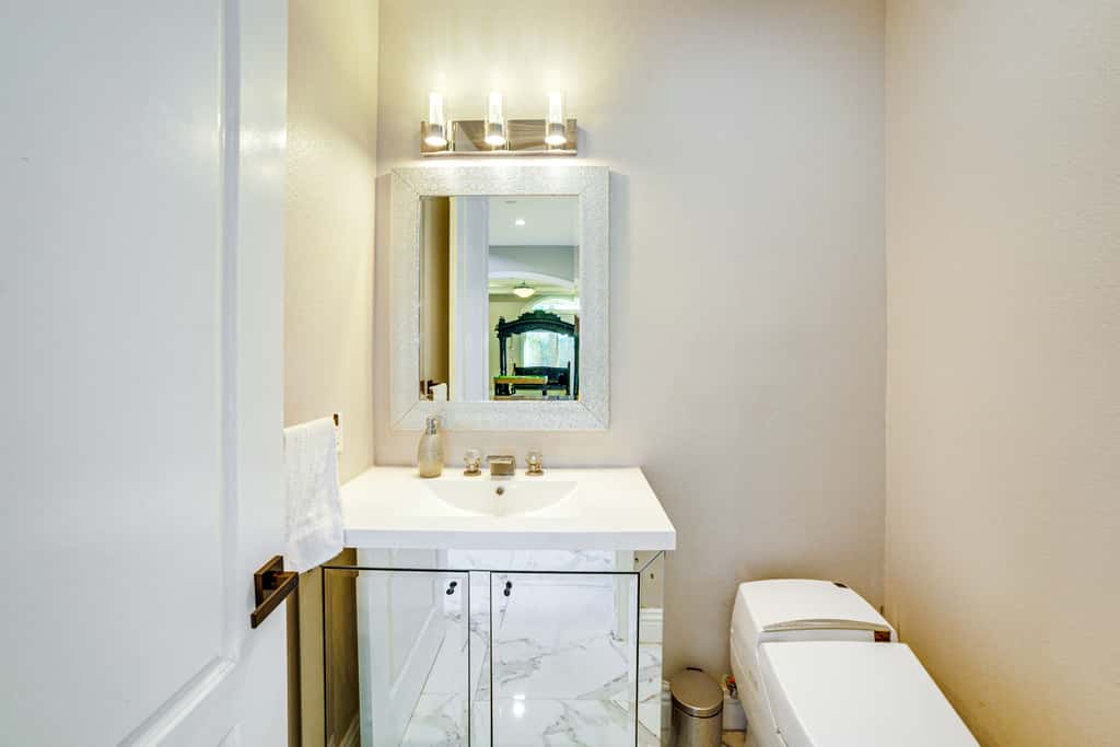 Expansive Riverside Mansion! Luxe, Family Friendly