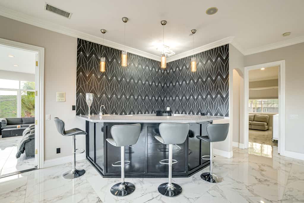 Expansive Riverside Mansion! Luxe, Family Friendly