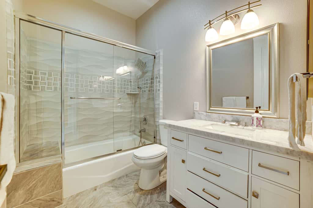 Expansive Riverside Mansion! Luxe, Family Friendly