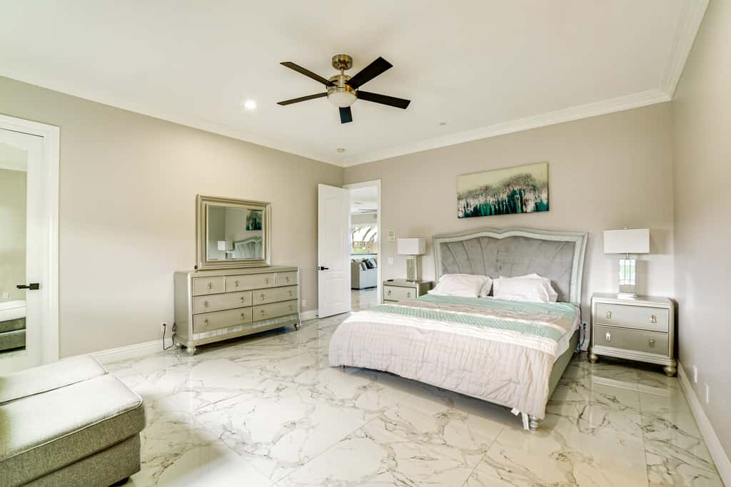 Expansive Riverside Mansion! Luxe, Family Friendly