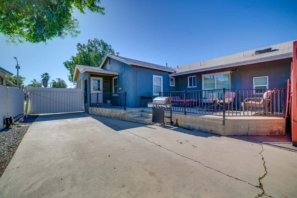 Family-Friendly Home 2 Mi to Dtwn Riverside