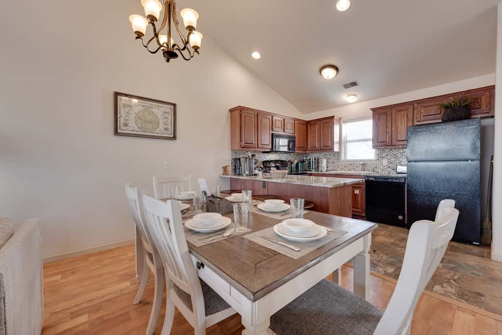 6 Mi to Branson Strip: Resort Condo w/ Perks