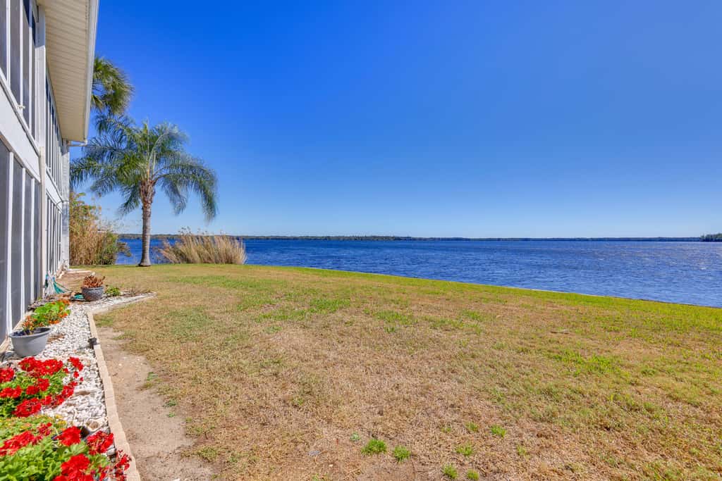 Boat, Fish & Swim: Condo on St Johns River!