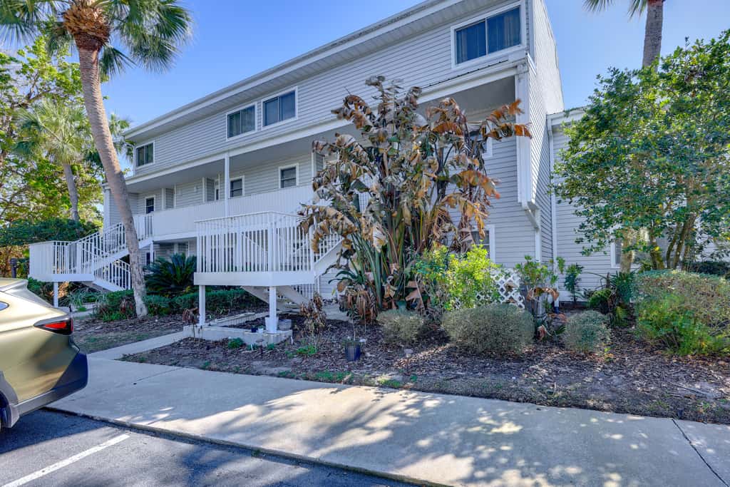 Boat, Fish & Swim: Condo on St Johns River!