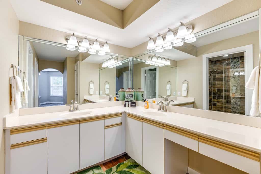 2 Units at Holiday Hills Resort w/ Pools & Hot Tub