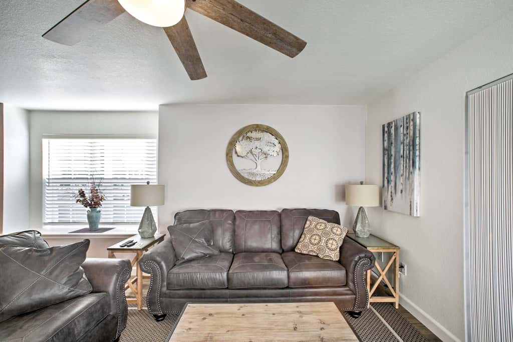 2 Units at Holiday Hills Resort w/ Pools & Hot Tub