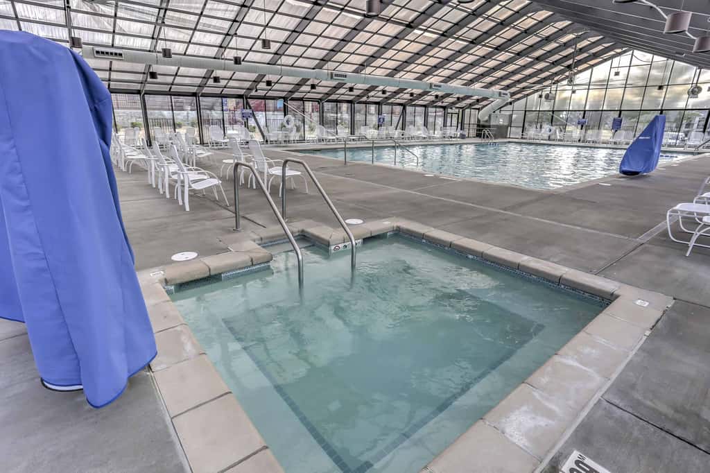 2 Units at Holiday Hills Resort w/ Pools & Hot Tub