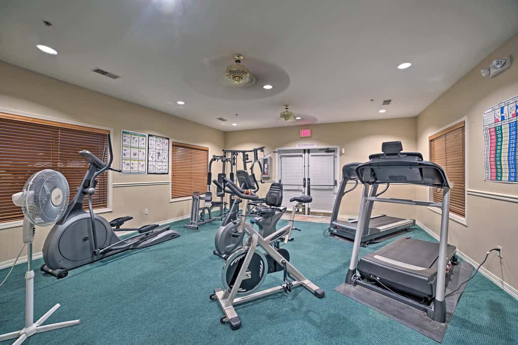 2 Units at Holiday Hills Resort w/ Pools & Hot Tub