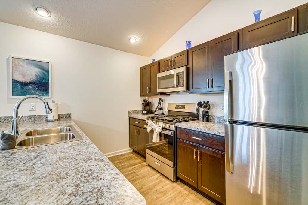 Community Pools, Golf & More! Home in The Villages