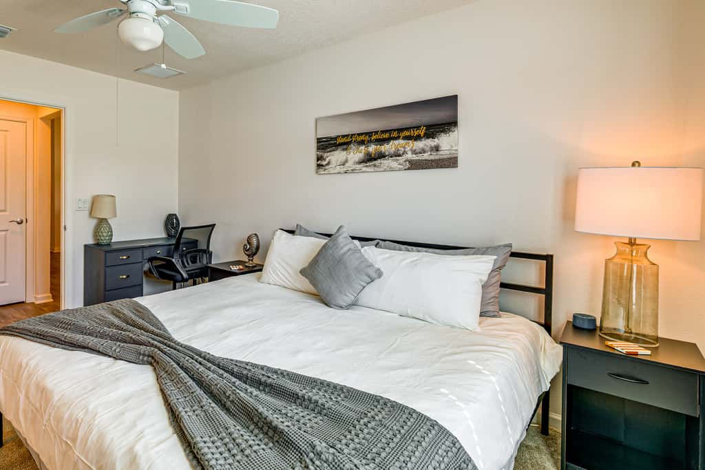 Community Pools, Golf & More! Home in The Villages