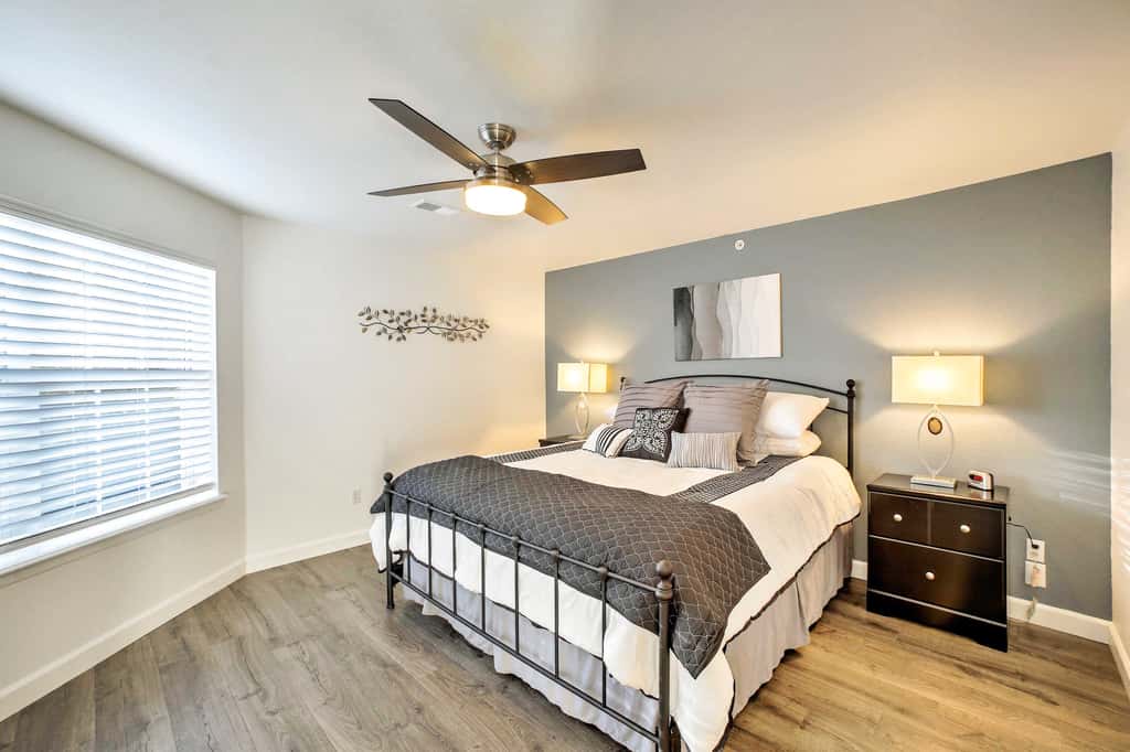 Near Branson Landing / Sister Condo Very Close By!