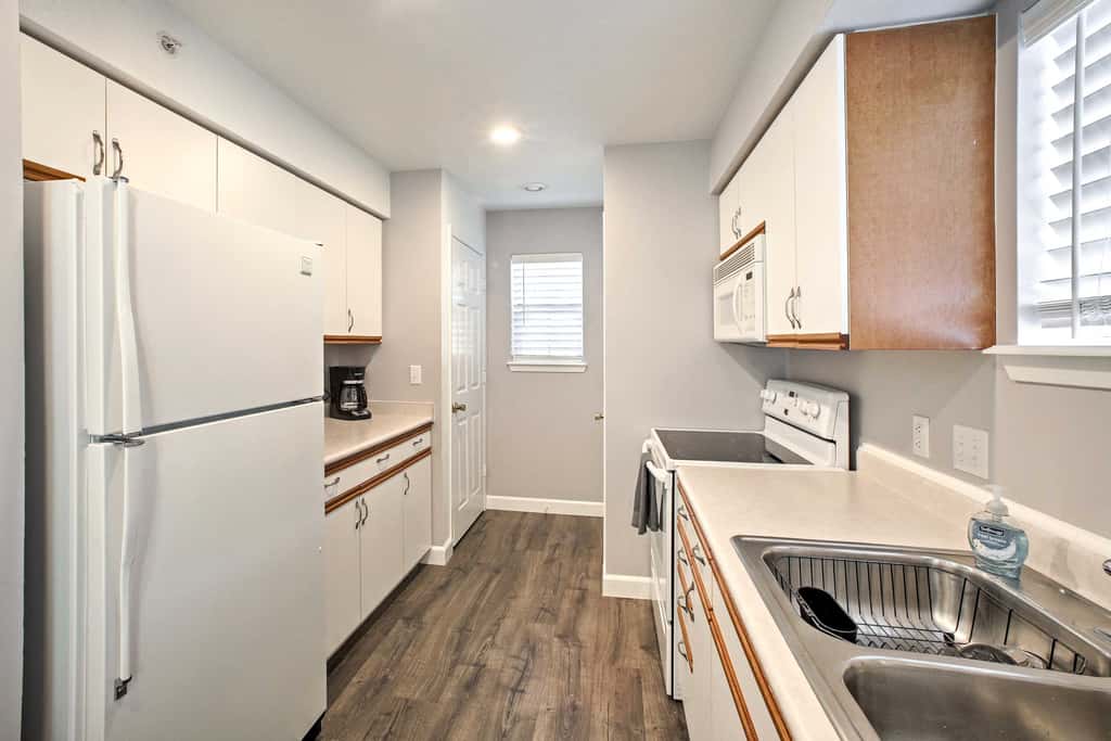 Near Branson Landing / Sister Condo Very Close By!