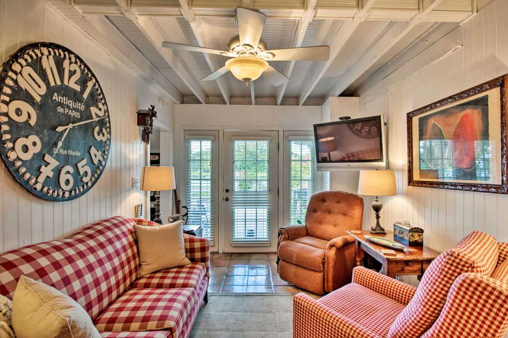 Lake Marion Apt w/ Canoe in Altamonte Springs!