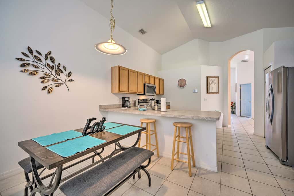 Pool + Lanai: Emerald Isle Resort Home!