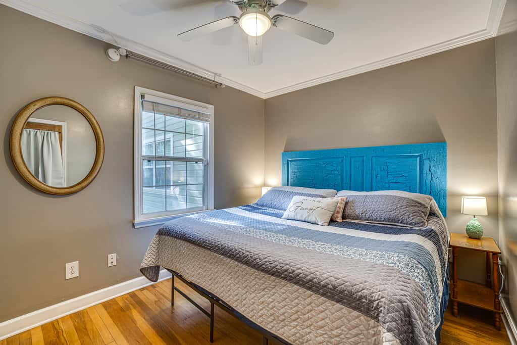 Walk to Mount Dora Historic District: Cozy Home!