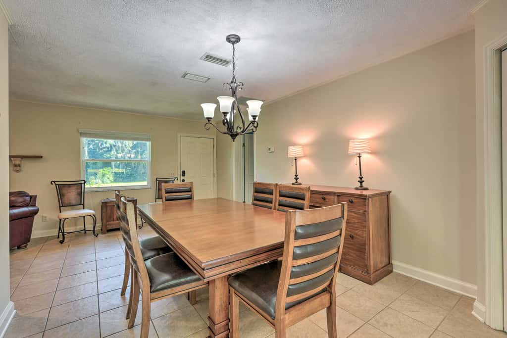 Pet-Friendly Home Close to WEC Ocala!