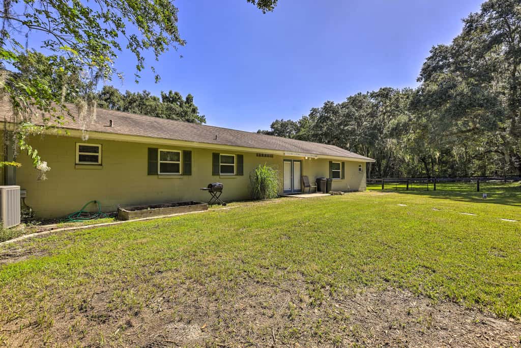 Pet-Friendly Home Close to WEC Ocala!