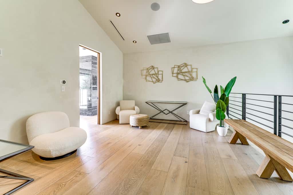 6,000-Sq-Ft Hollywood Hills Home w/ Pool, Hot Tub