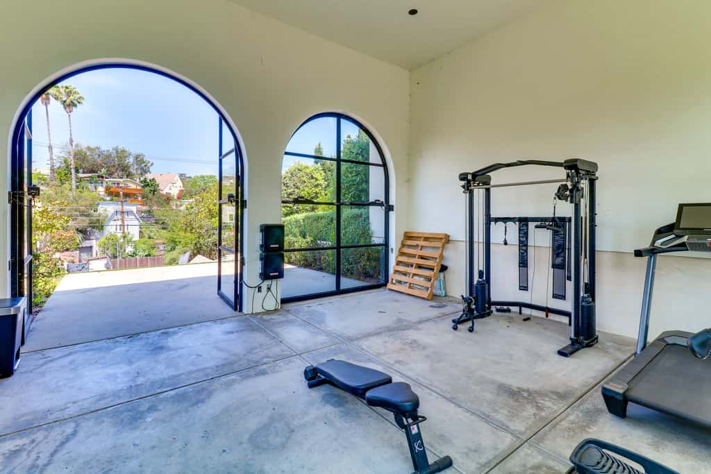 6,000-Sq-Ft Hollywood Hills Home w/ Pool, Hot Tub
