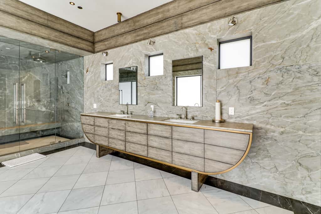 6,000-Sq-Ft Hollywood Hills Home w/ Pool, Hot Tub