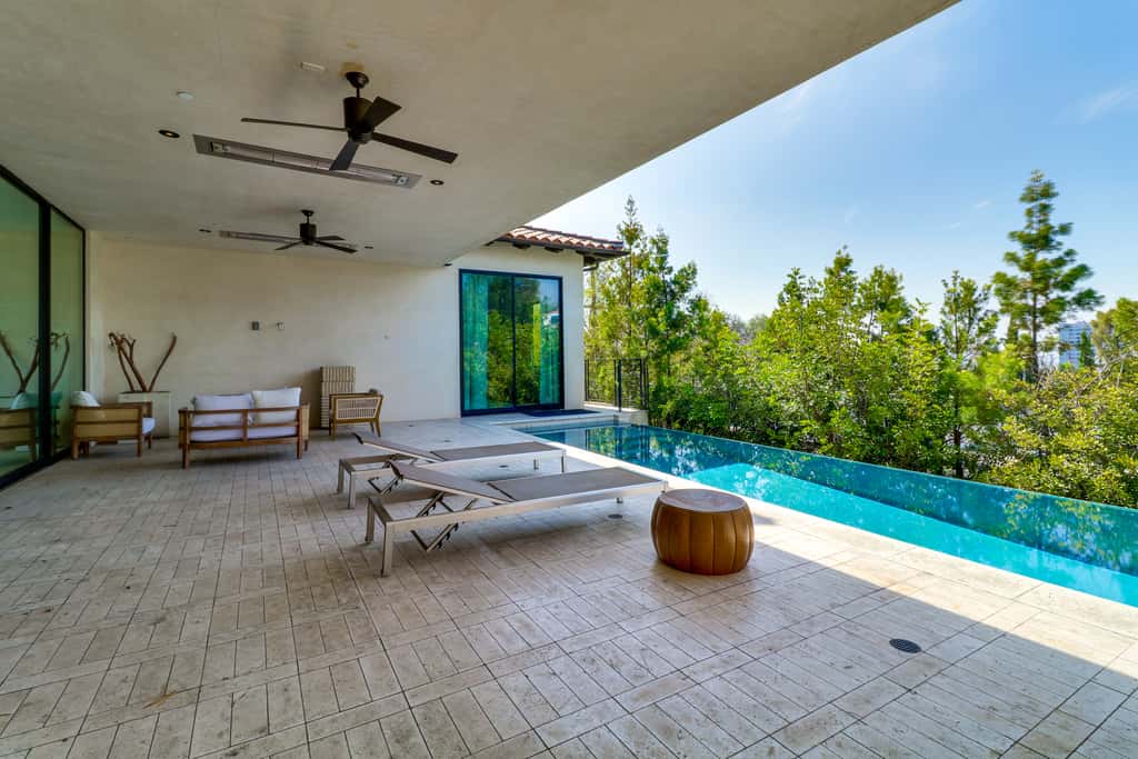 6,000-Sq-Ft Hollywood Hills Home w/ Pool, Hot Tub