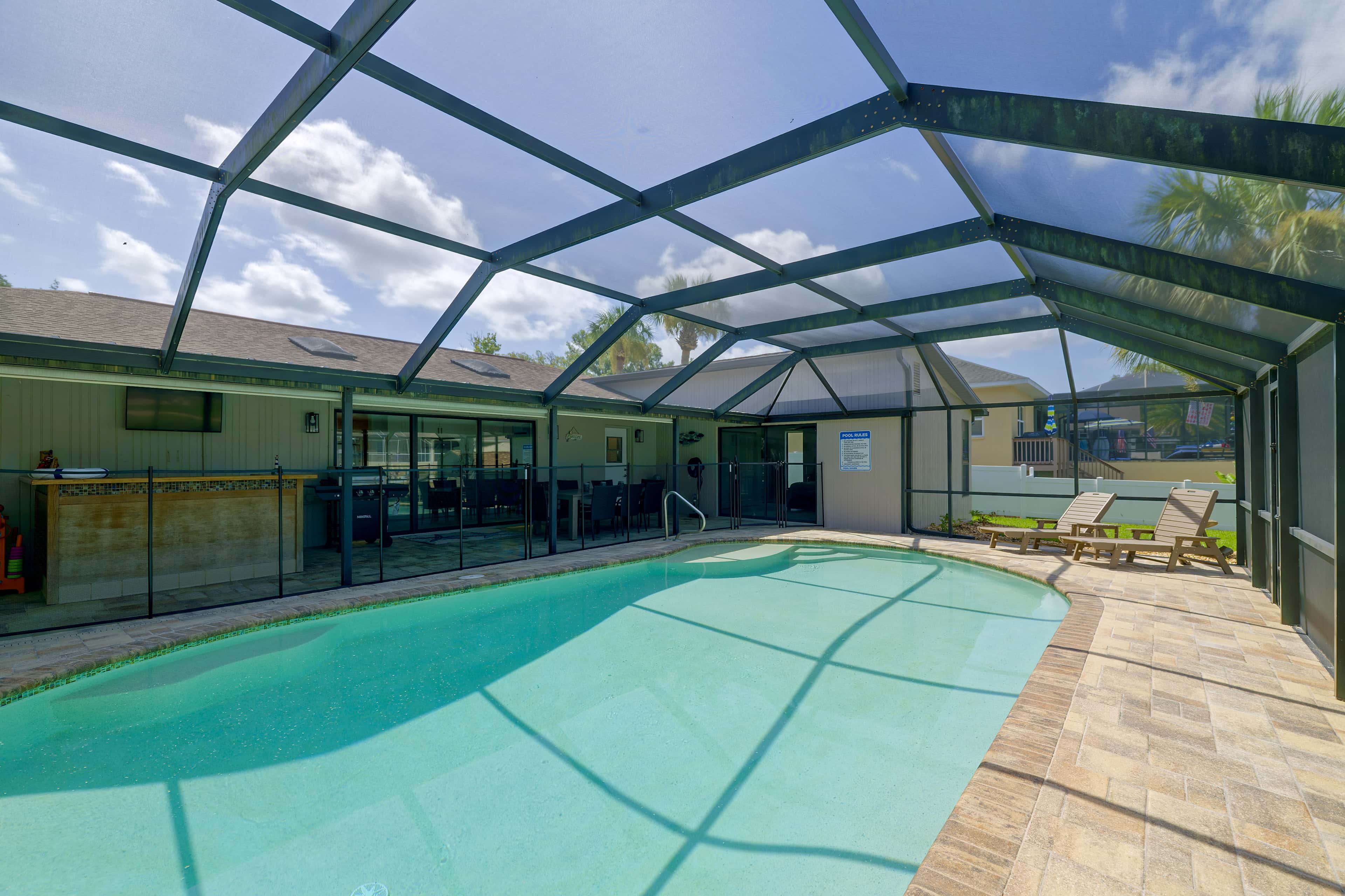 Canal-Front Crystal River Home w/ Boat Dock