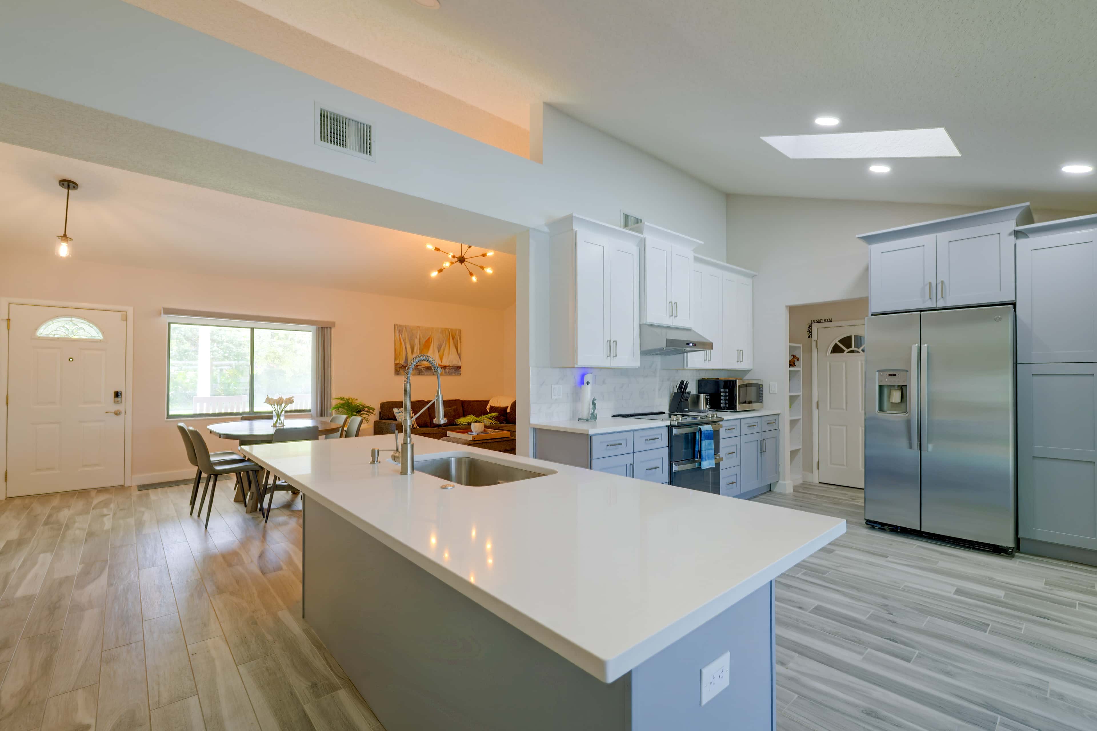 Canal-Front Crystal River Home w/ Boat Dock