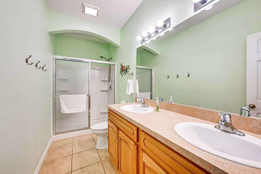 2 Mi to Dtwn Sebring! Pet-Friendly Retreat w/ Yard