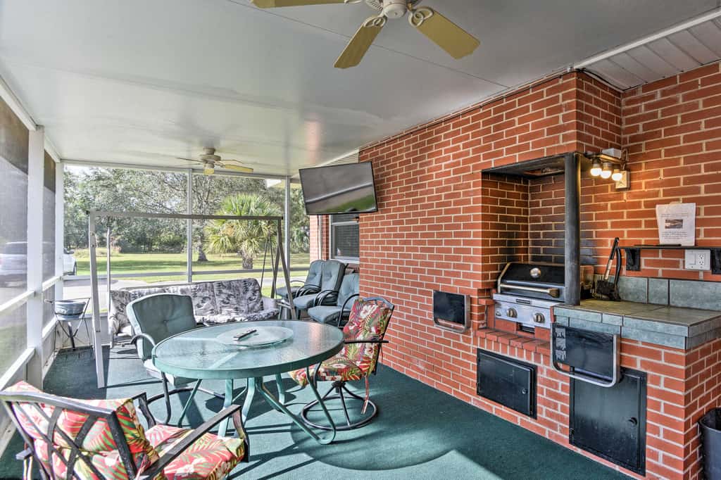 Sandford Vacation Rental Near Airport & Lake!