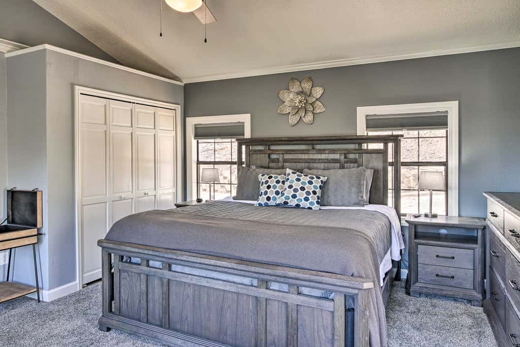 Pet-Friendly Branson Area Home: Hot Tub, Game Room