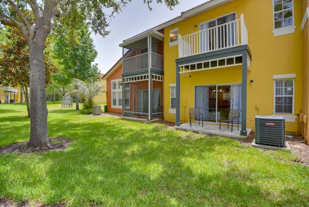 Near Disney & Epic Universe: Home w/ Resort Perks
