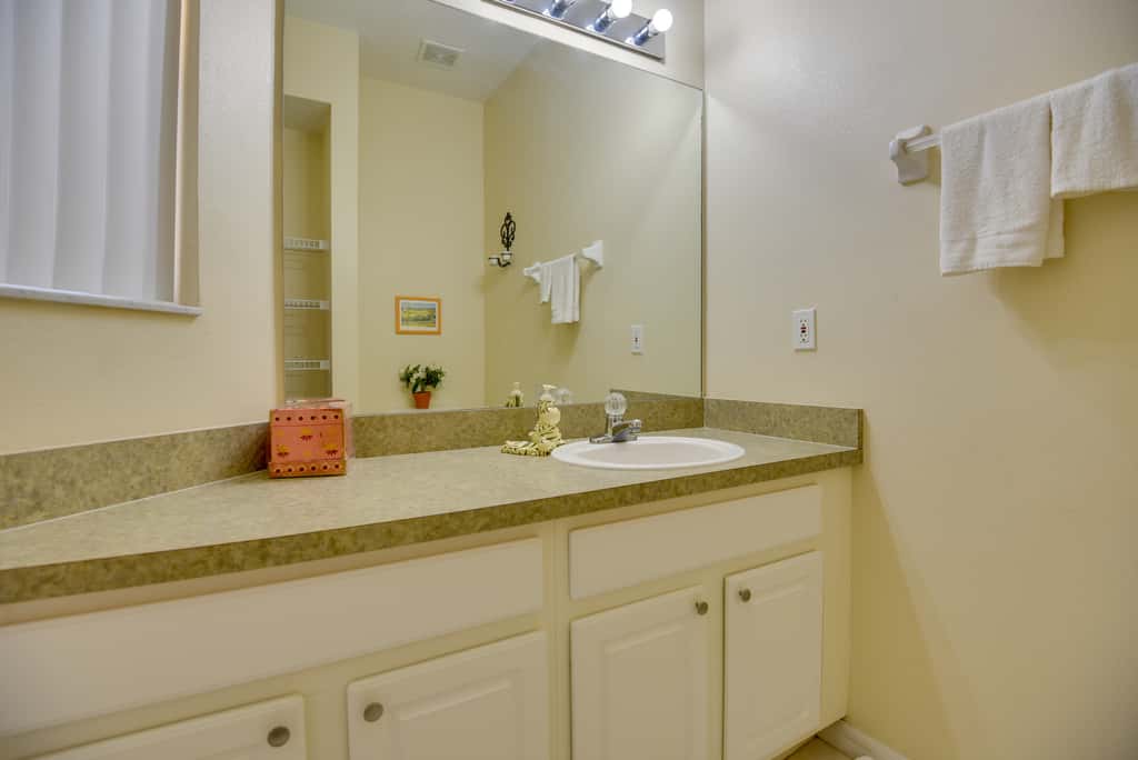 Near Disney & Epic Universe: Home w/ Resort Perks