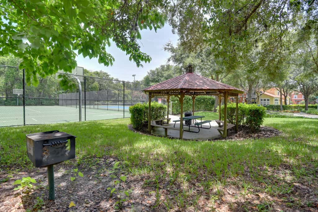 Near Disney & Epic Universe: Home w/ Resort Perks