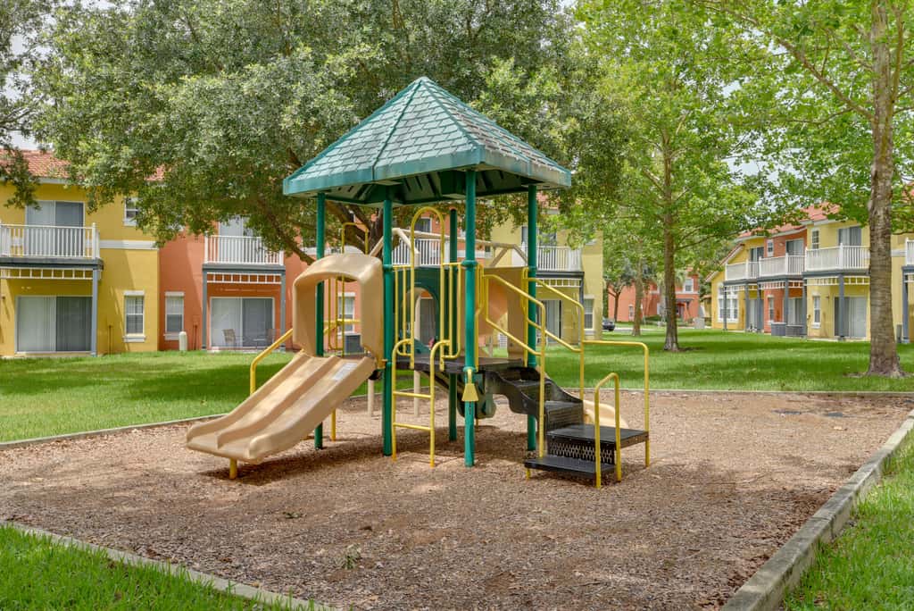 Near Disney & Epic Universe: Home w/ Resort Perks