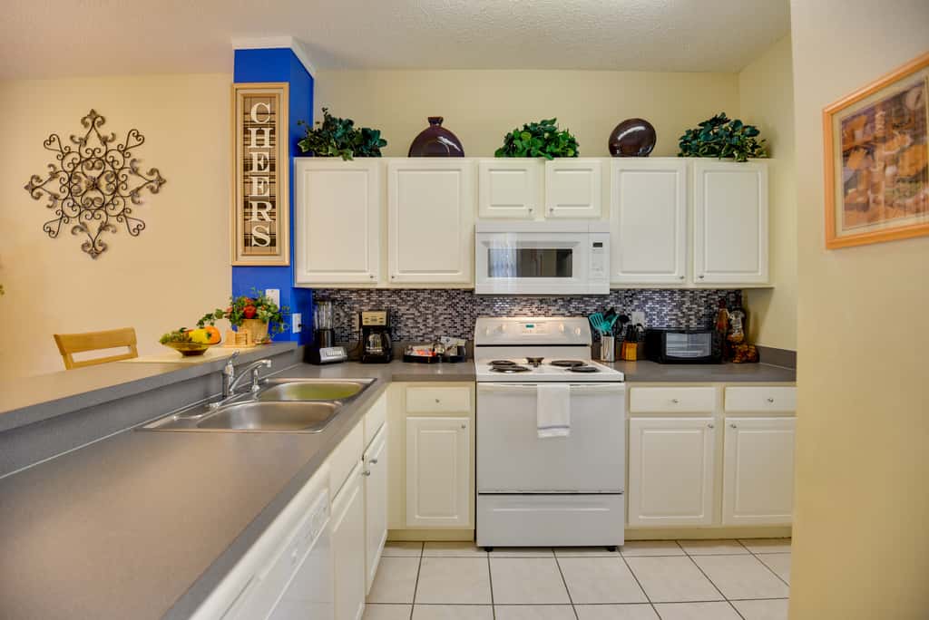 Near Disney & Epic Universe: Home w/ Resort Perks