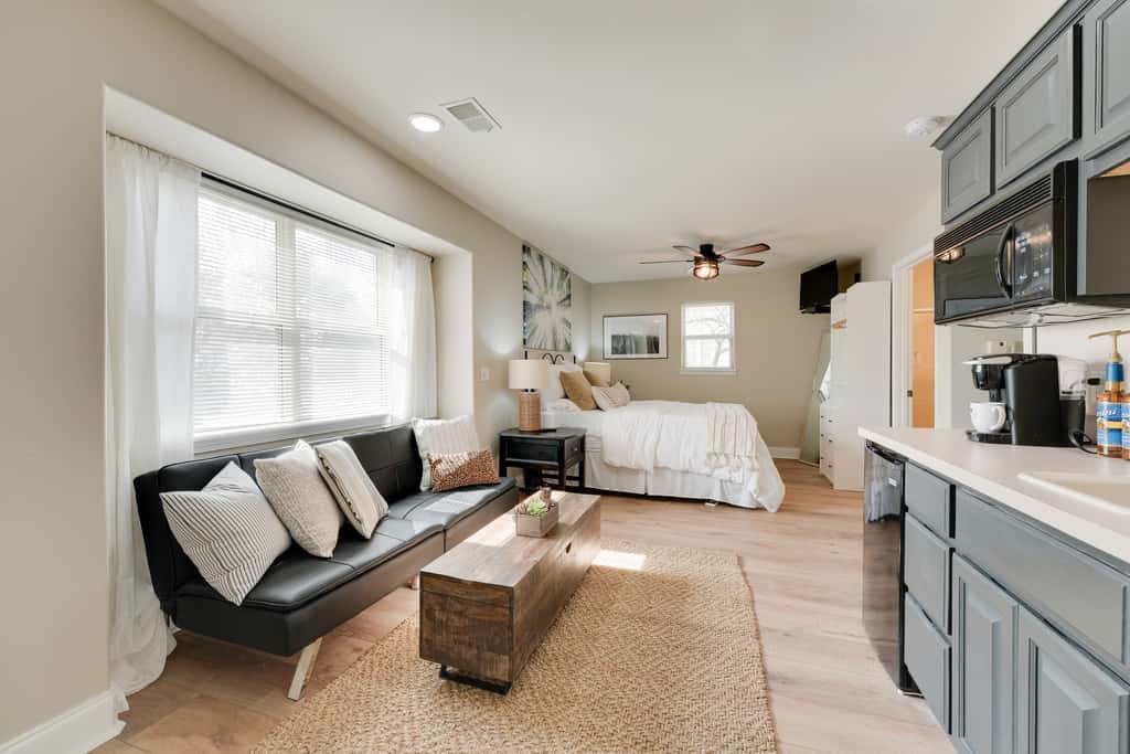 Minutes to SDC | 2 BR Family Retreat