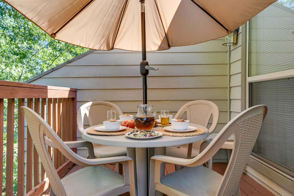 Minutes to SDC | 2 BR Family Retreat