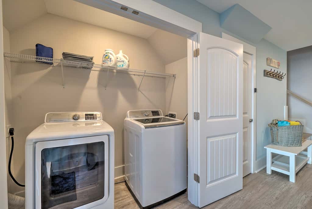 Kure Beach Townhome: Short Walk to the Beach!