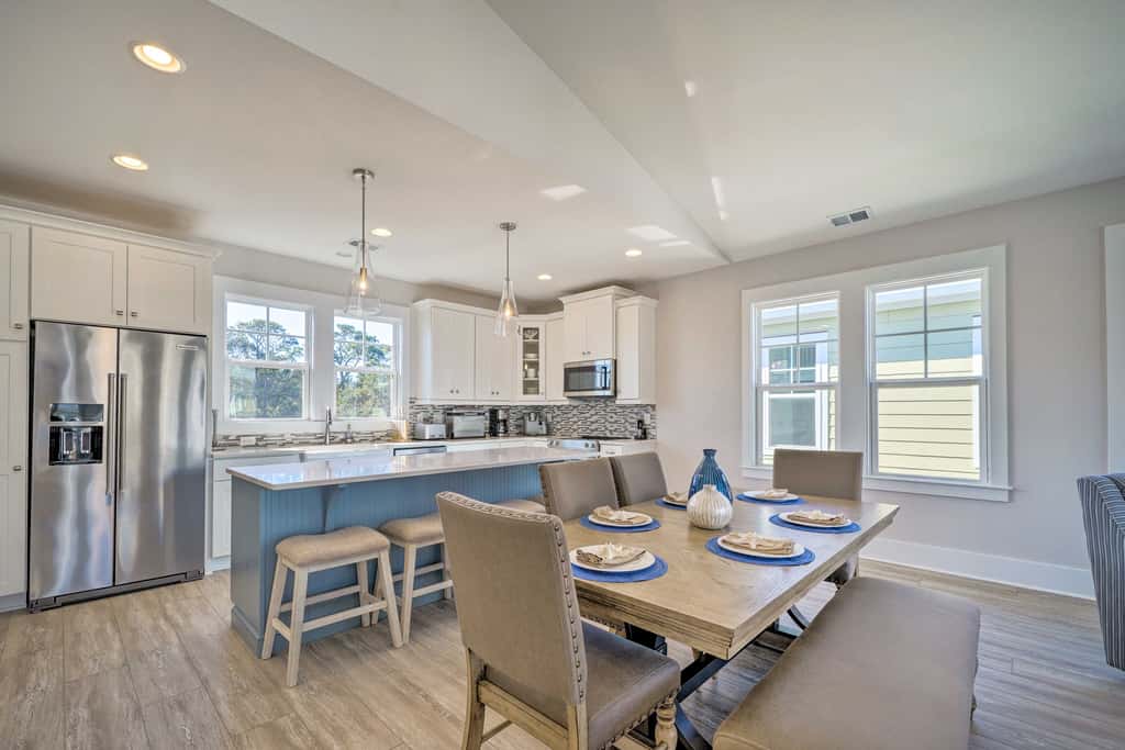 Kure Beach Townhome: Short Walk to the Beach!