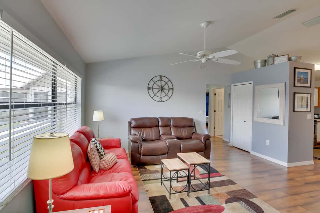 Screened Patio & Grill at Sebring Resort Community