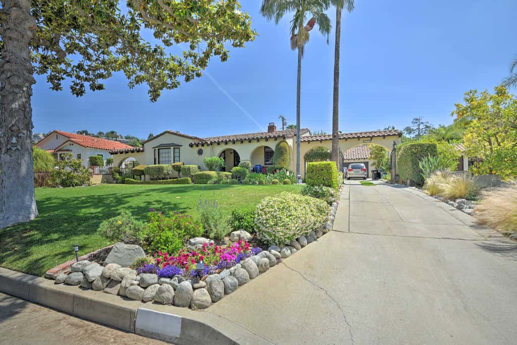 Upscale Whittier Hills Gem: 17 Mi to Disneyland!