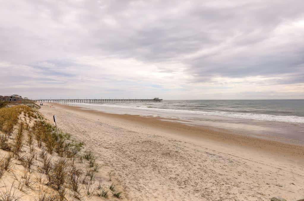 Ocean Views + Resort Pool! N Topsail Beach Condo