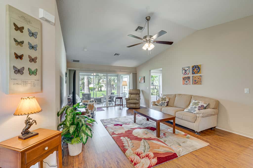 Ocala Home w/ Screened-In Porch & Community Perks!