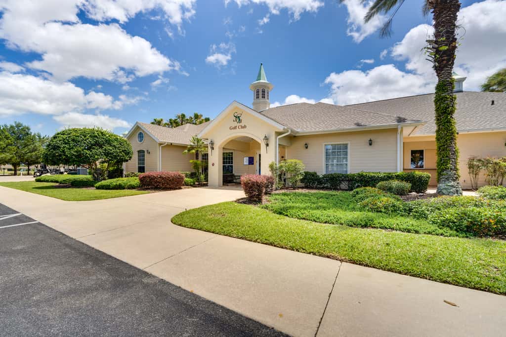 Ocala Home w/ Screened-In Porch & Community Perks!