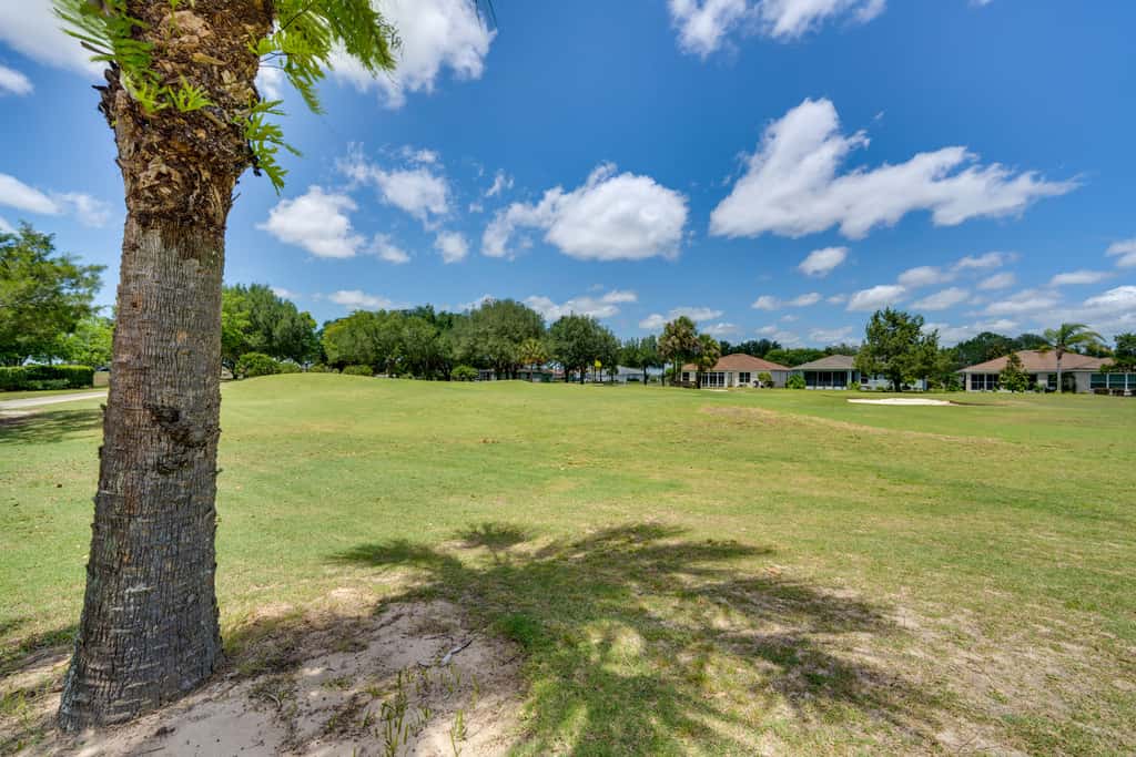 Ocala Home w/ Screened-In Porch & Community Perks!