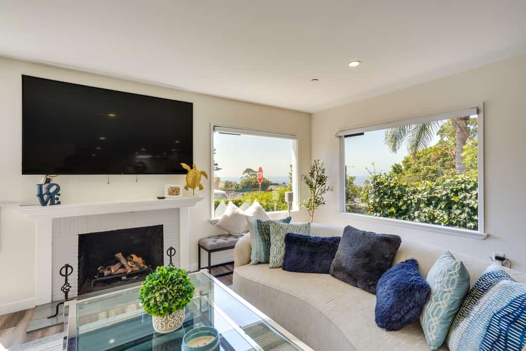 Laguna Beach Escape w/ Hot Tub & Ocean Views!