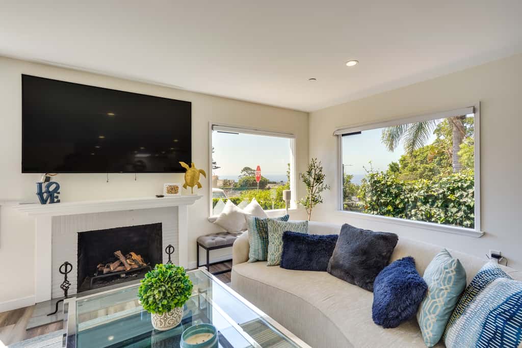 Laguna Beach Escape w/ Hot Tub & Ocean Views!