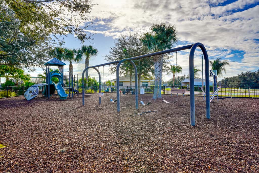 Sebring Retreat w/ Direct Golf Course Access!