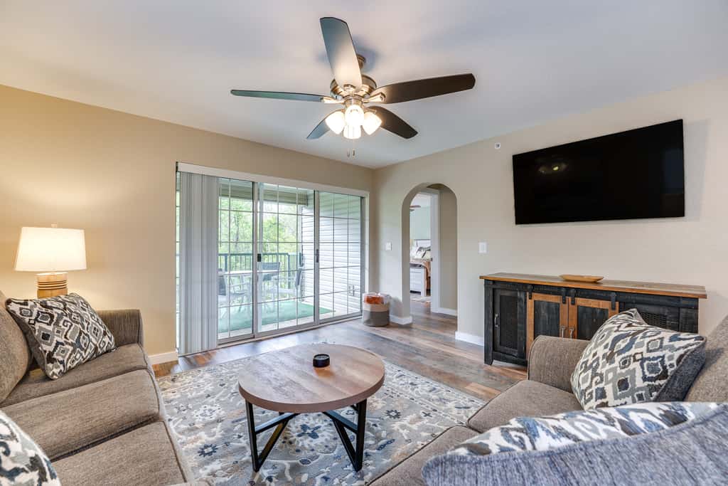 Near Branson Landing / Sister Condo Very Close By!